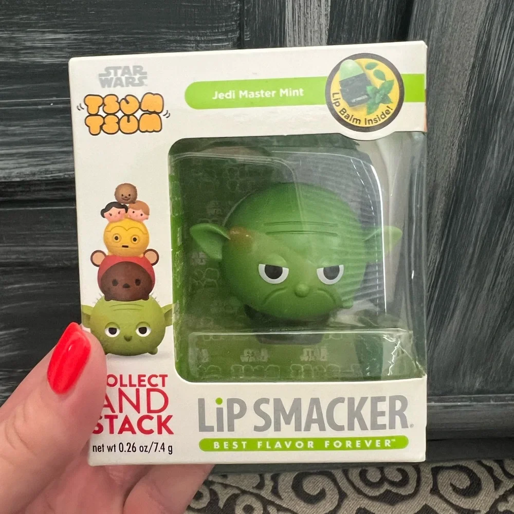 NWT Lip Smacker Disney Tsum Tsum Yoda Jedi Master Mint Lip Balm